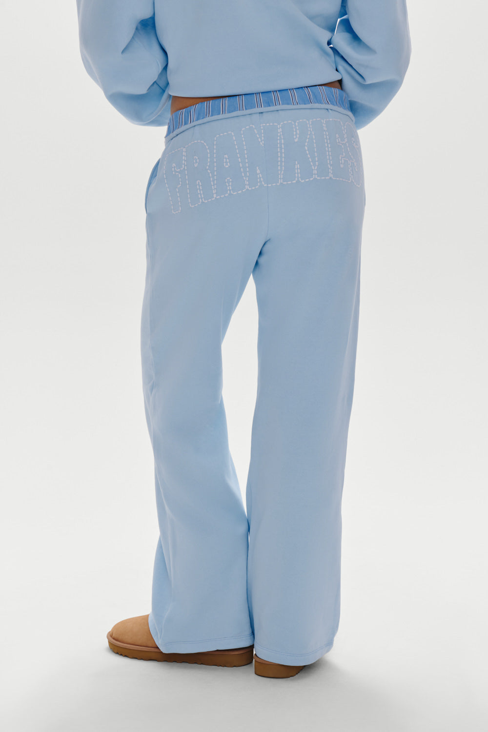 Frankiesbikinis-TravelDayPant-Morning-Back_9a2c2dae-17e4-4720-9aeb-558bb8ebbf40